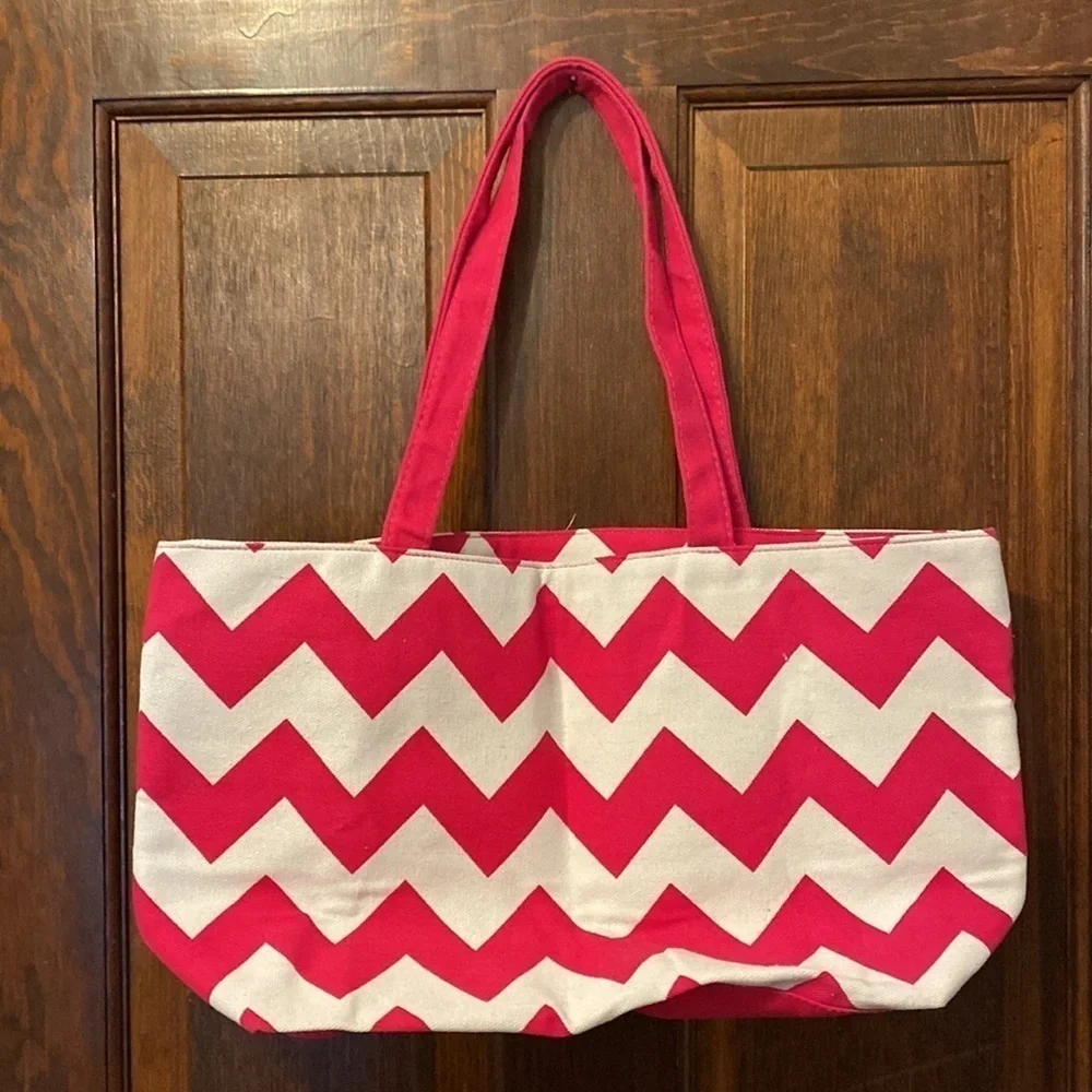 Vibrant Pink Chevron Print Tote Bag